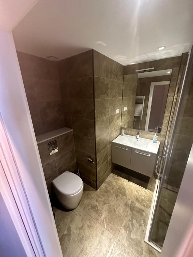 באטומי Alliance Palace Aparthotel By Marriott מראה חיצוני תמונה